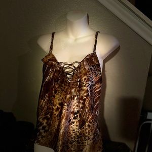 Secret Treasures Satin leopard print